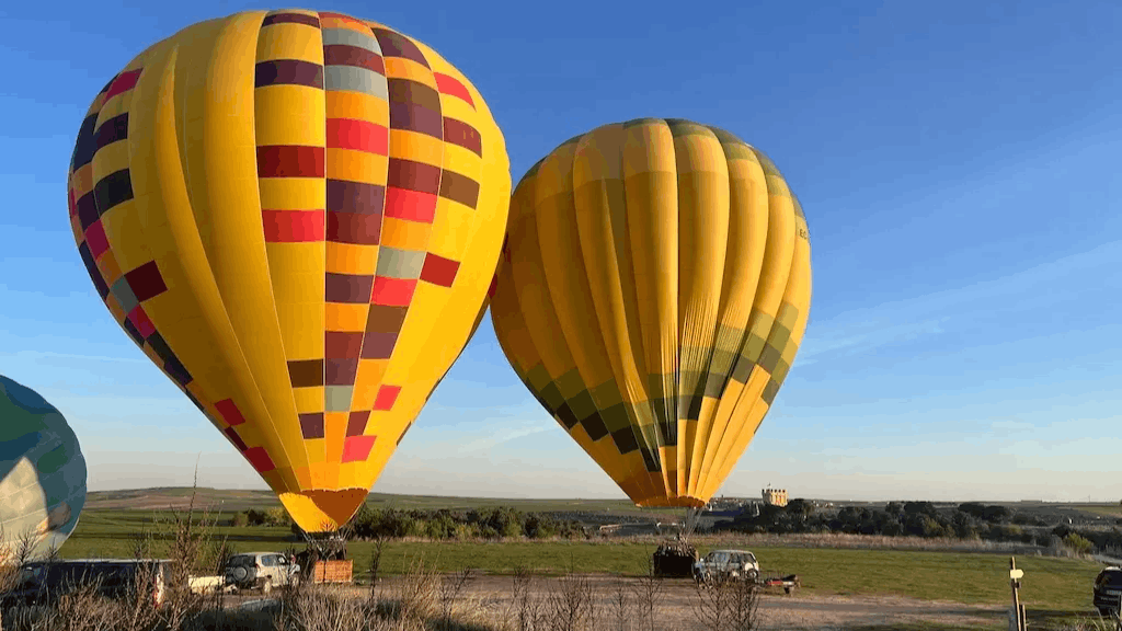 Alojamiento burbuja y Volar en globo